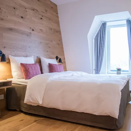 Alte Post Hotel 3*
